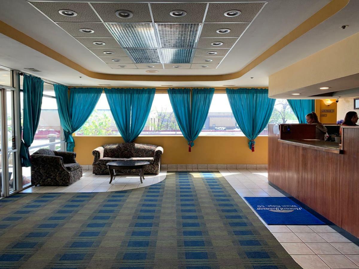 Howard Johnson By Wyndham Denver West Wheat Ridge Eksteriør billede